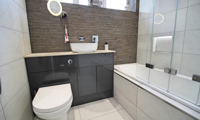 Freestanding Bathroom Furniture